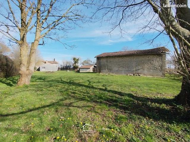 Maison vente à Parthenay, Fomperron