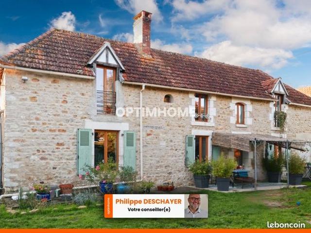 Maison vente à Confolens, Coulonges