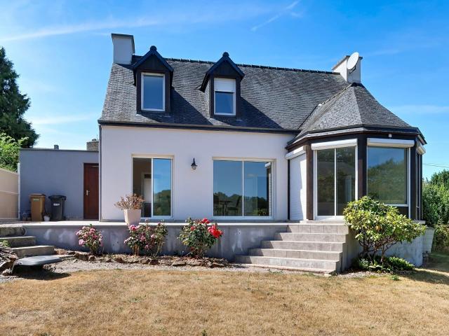 Maison vente à Guingamp, Bretagne