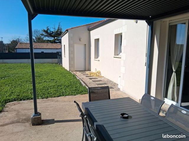 Maison vente à Saintes, Saint-sulpice-d'arnoult