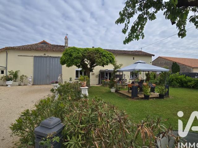 Maison vente à Montmorillon, Blanzay
