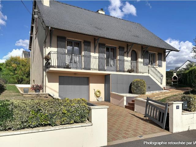 Maison vente à La Vannerie, Montenay