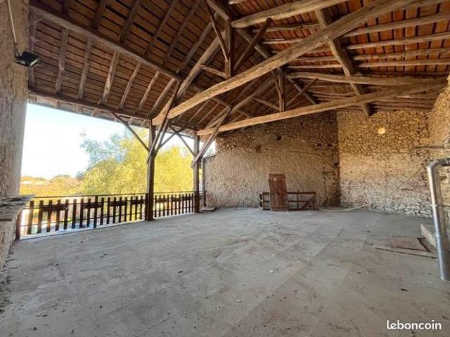Maison vente à Angoulême, Saint-michel