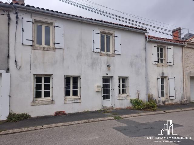 Maison vente à Le Gros Noyer, Fontenay-le-Comte