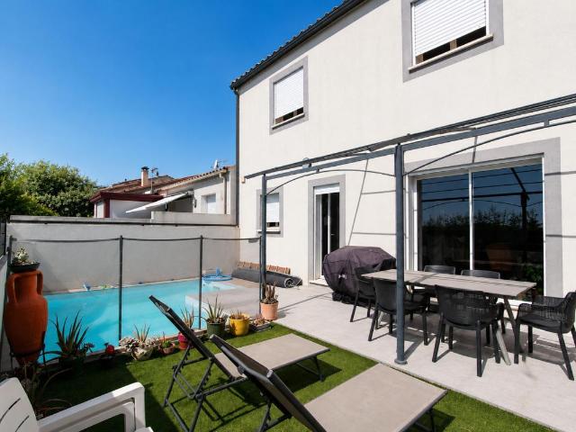 Maison vente à Narbonne, Montredon-des-corbières