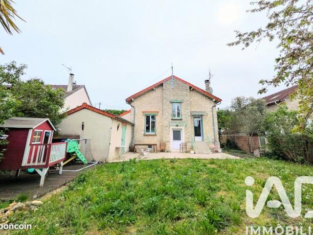 Maison vente à Melun, Combs-la-ville