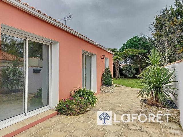 Maison location à Les Sables-d'Olonne, Sallertaine