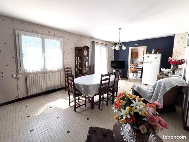 Maison vente à Bourg-en-Bresse, Perrex