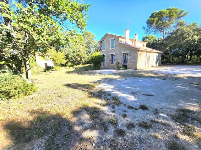 Maison location à Aix-en-Provence, Rognes