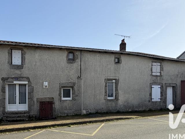 Maison vente à L'Aubertière, Vernoux-en-Gâtine