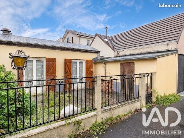 Maison vente à Dreux, Montreuil