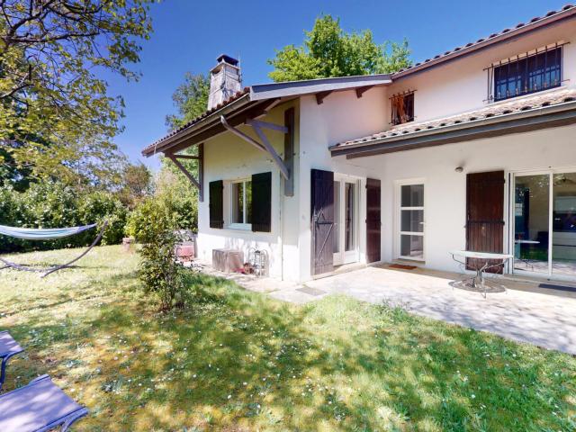 Maison vente à Bordeaux, Léognan