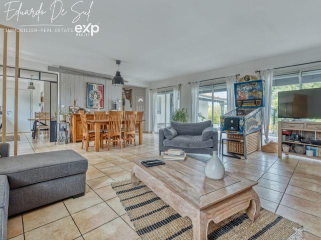 Maison vente à Bordeaux, Blanquefort