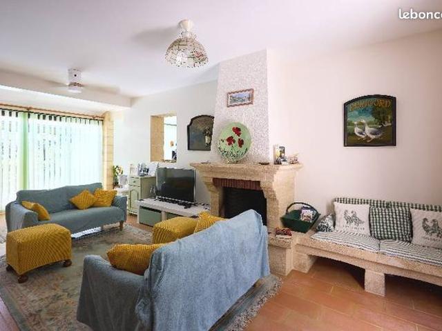 Maison vente à Sarlat-la-Canéda, Castelnaud-la-chapelle
