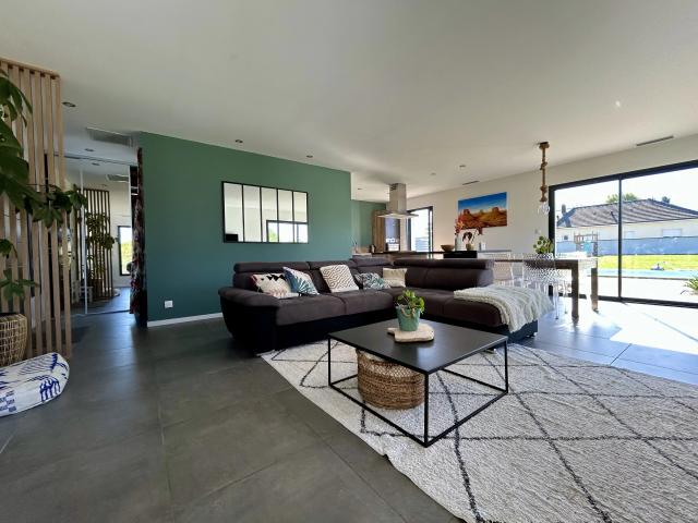 Maison vente à Pau, Serres-castet