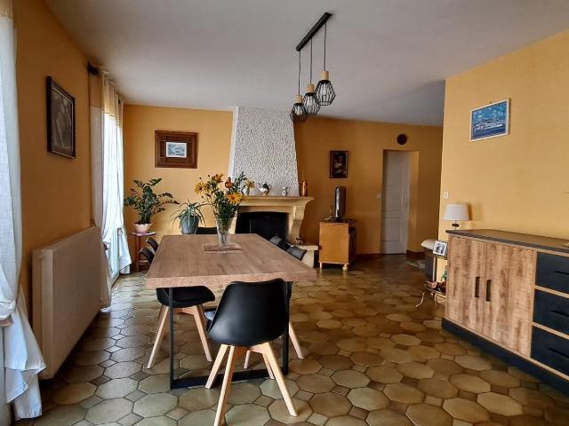 Maison vente à Lesparre-Médoc, Cissac-médoc