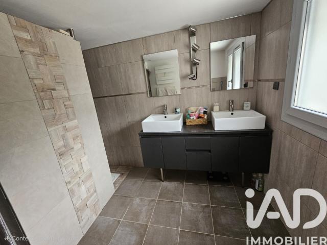 Maison location à Brignoles, Méounes-lès-montrieux