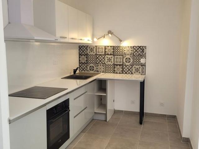 Maison location à Alès, Vézénobres