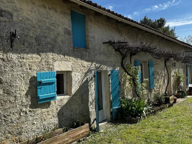 Maison vente à Confolens, Theil-rabier
