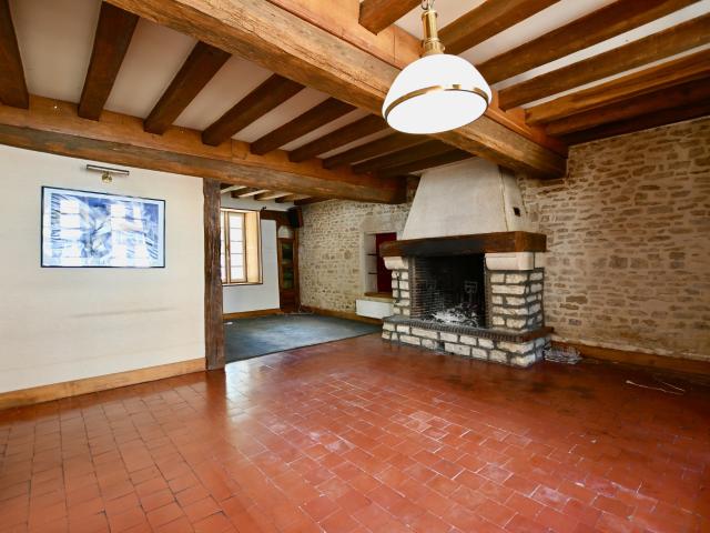 Maison vente à Avallon, Dissangis