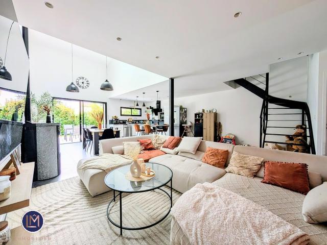 Maison vente à Nantes, Montbert