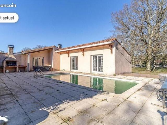 Maison vente à Bordeaux, Blanquefort