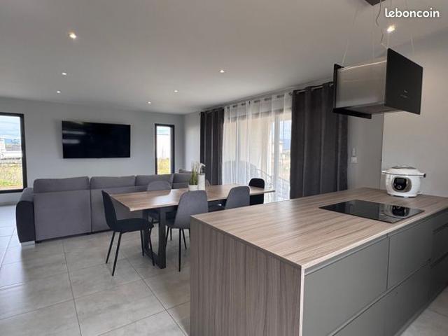 Maison vente à Valence, Granges-les-beaumont