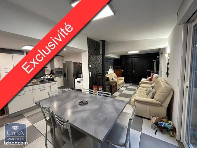 Maison vente à Bourg-lès-valence, Guadeloupe