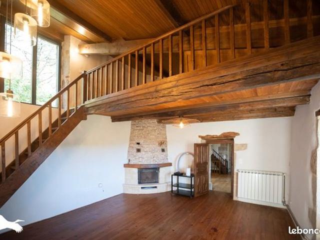 Maison vente à Figeac, Capdenac