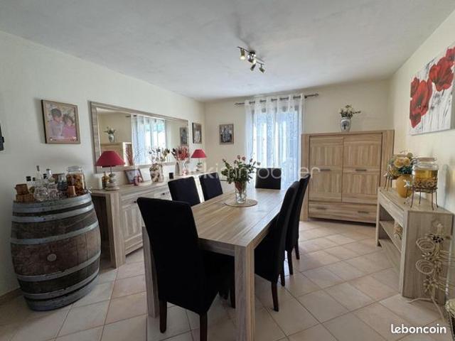 Maison vente à Évry, Fontenay-le-vicomte