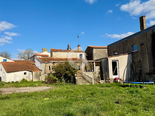 Maison vente à Fontenay-le-Comte, Triaize