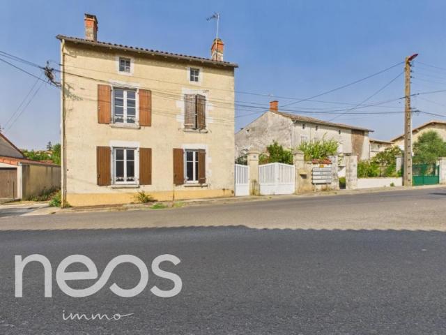 Maison vente à Chef-Boutonne