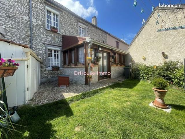 Maison vente à Mantes-la-Jolie, Guernes