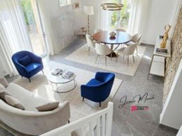 Maison vente à Arrondissement de Toulon, Ollioules