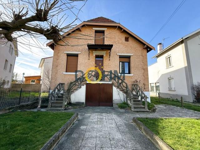 Maison vente à Saint-Étienne, Loire