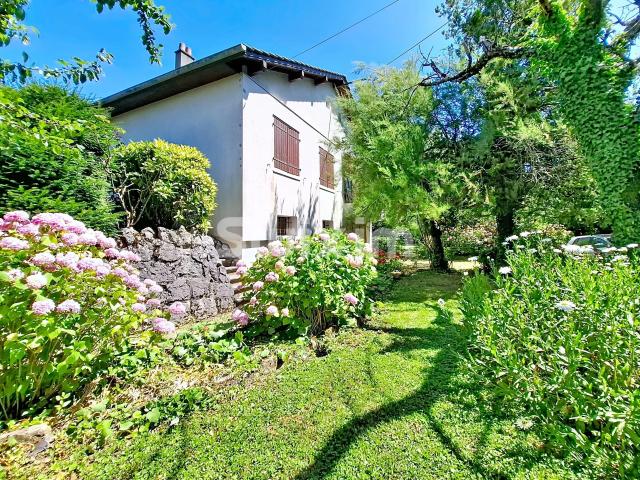 Maison vente à Les Monthouses, Gaillard