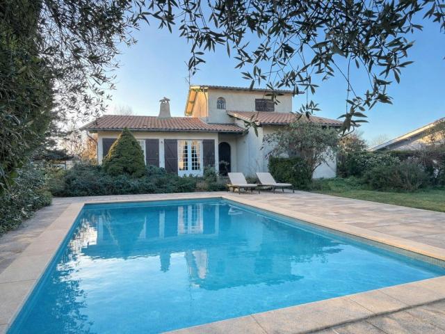 Maison vente à Lesparre-Médoc, Sainte-hélène