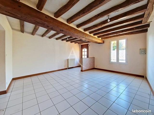 Maison vente à Louresse-Rochemenier, Maine-et-Loire