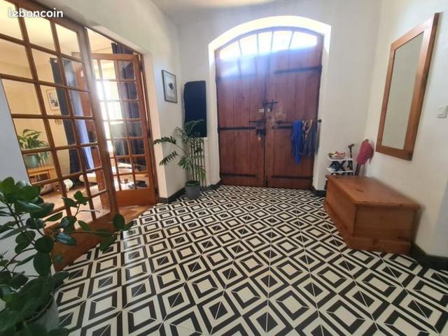 Maison vente à Limoges, Châteauneuf-la-forêt