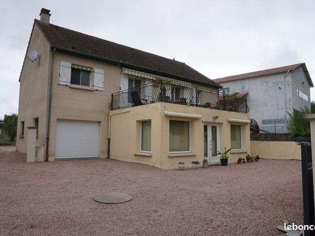 Maison vente à Vichy, Le Donjon