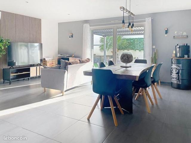 Maison vente à La Rochelle, Villedoux