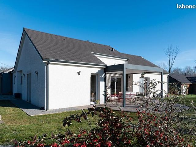 Maison vente à Riom, Charbonnières-les-varennes