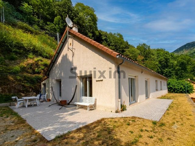 Maison vente à Mende, Pied-de-borne