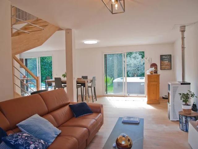 Maison vente à Annecy, Sévrier