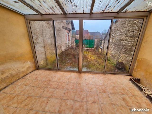 Maison vente à Troyes, Essoyes