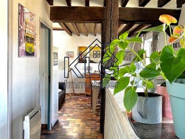 Maison vente à Chartres, Soulaires