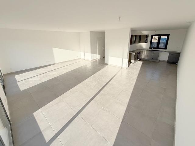 Maison location à Nîmes, La Calmette