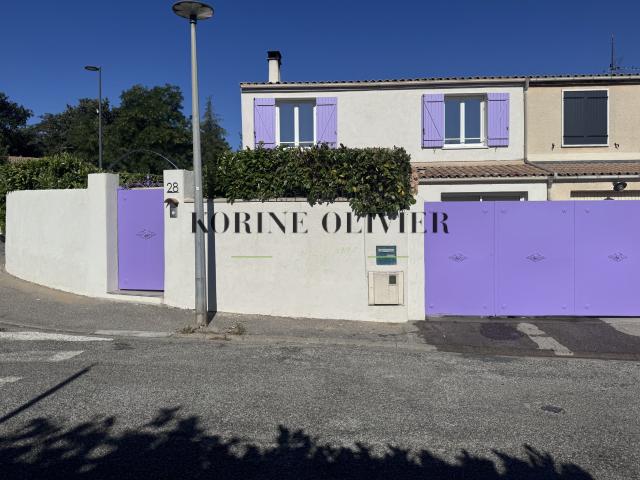 Maison location à Aix-en-Provence, La Roque-d'anthéron