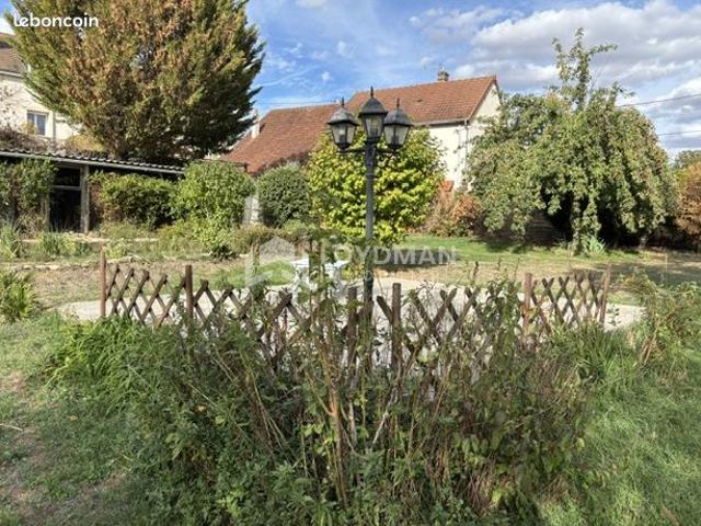Maison vente à Vornay, Cher