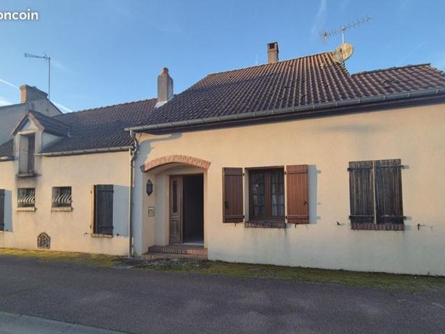 Maison vente à Auxerre, Saint-privé